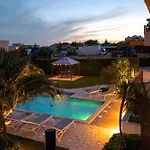 Sunny Garden سبليت