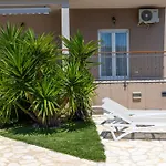 Apartman Sunny Garden *