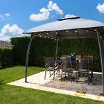 Sunny Garden *