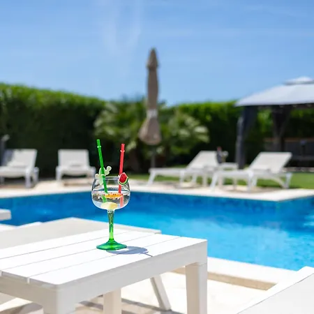 Апартаменти Sunny Garden Спліт